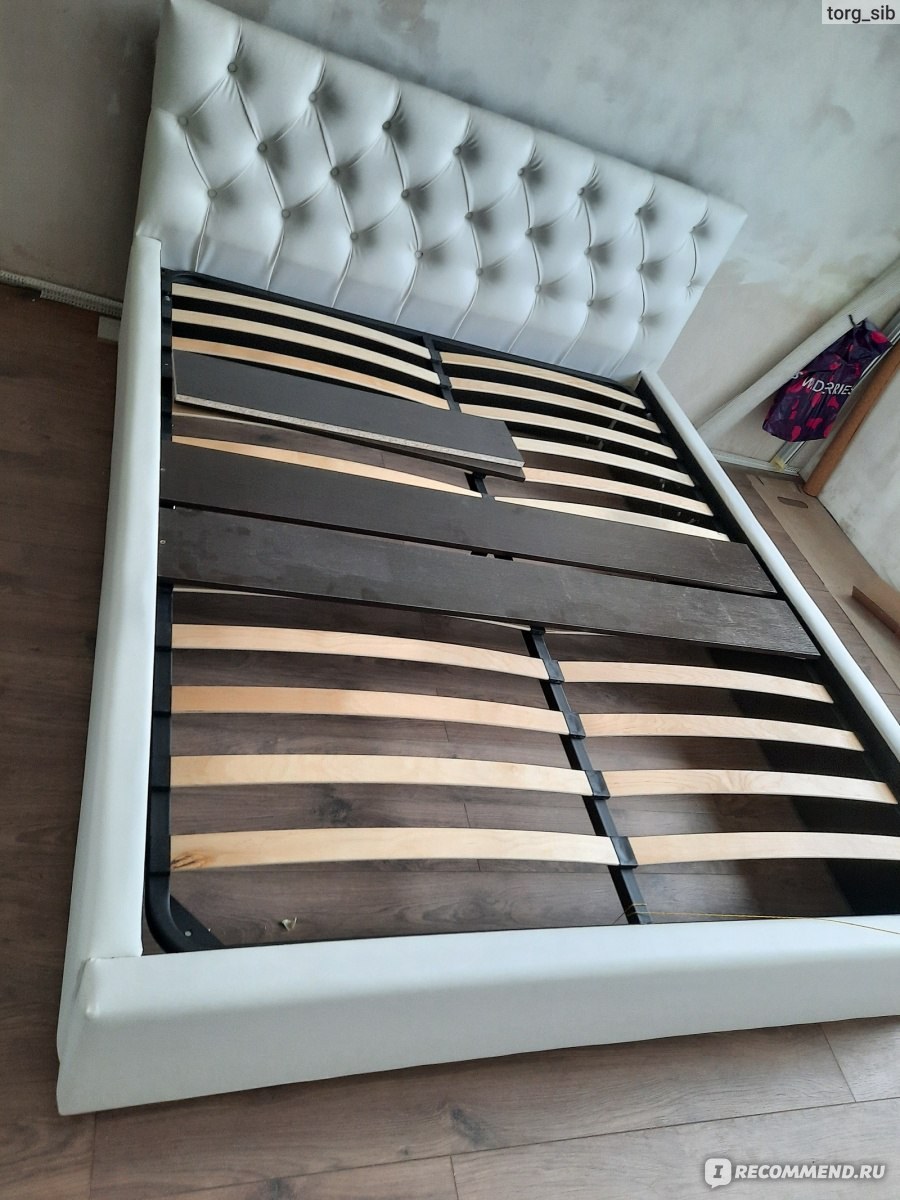 Кровать Барселона белая Деконте