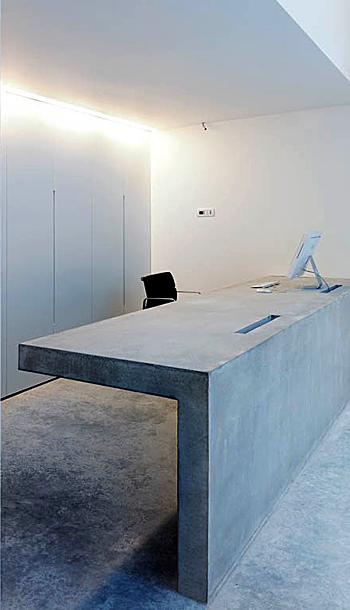 Ресепшн из бетона