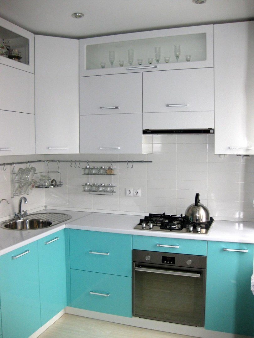Кухня угловая бирюзовая