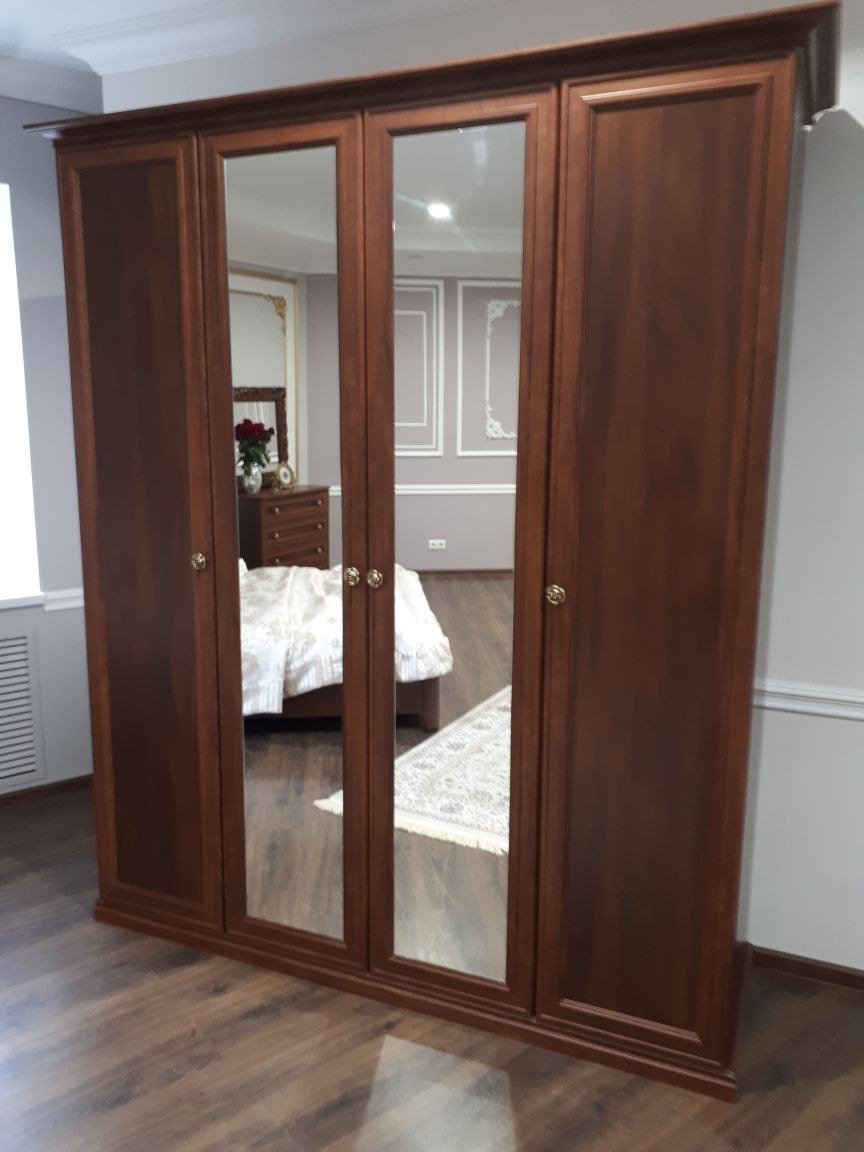 Шкаф Афина 4-х дверный