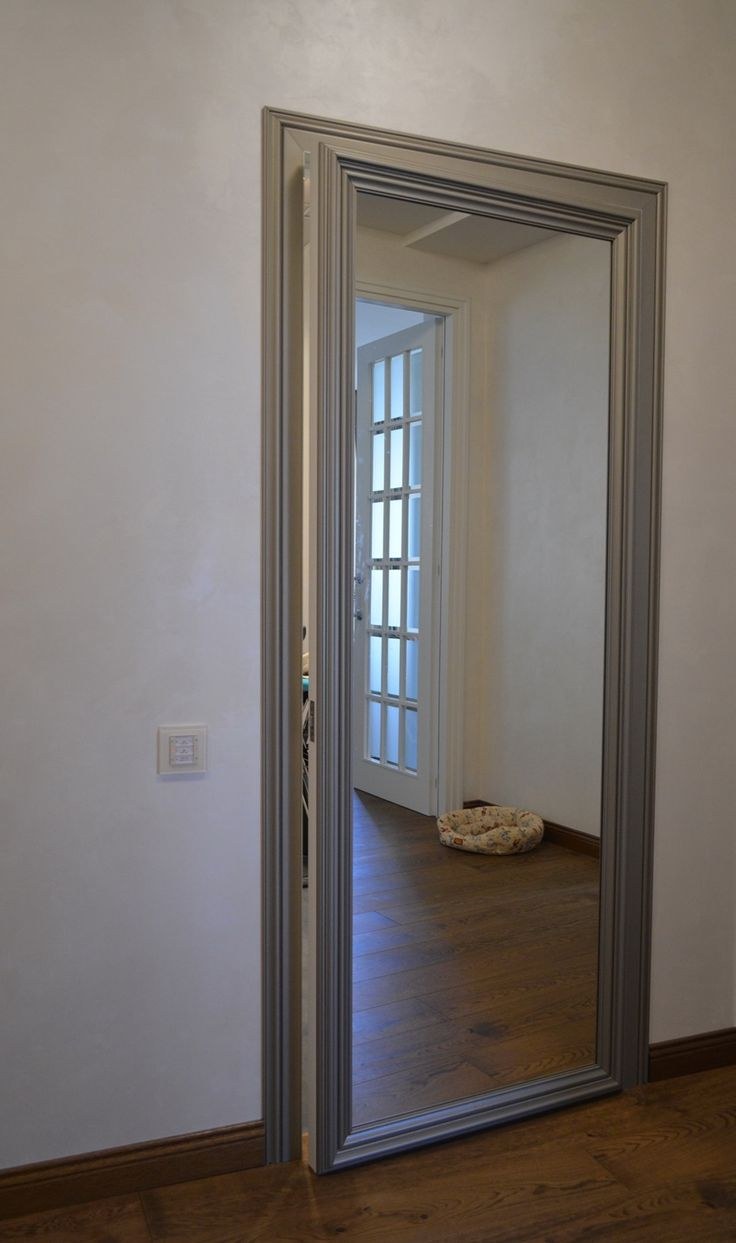 Зеркало на дверь