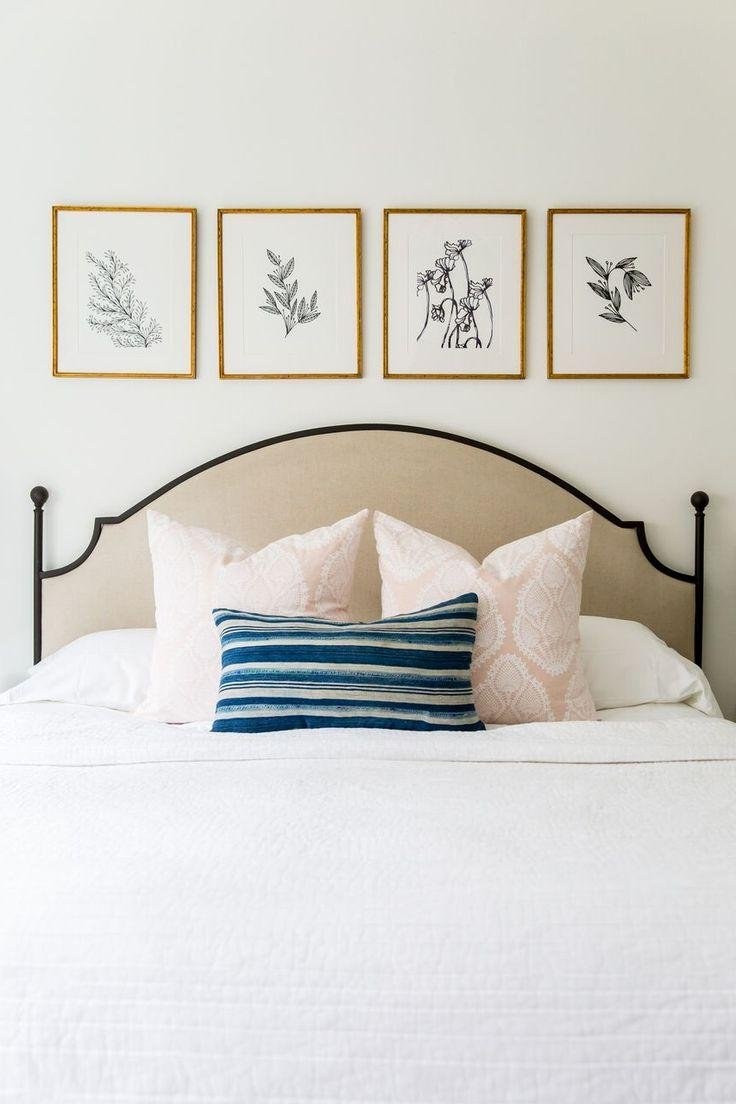 Постеры в спальню над кроватью