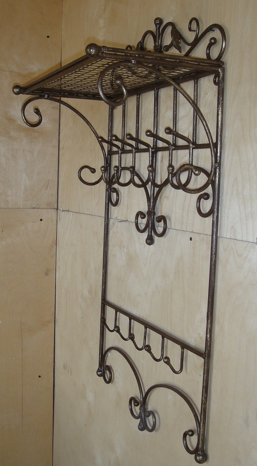 Кованые вешалки