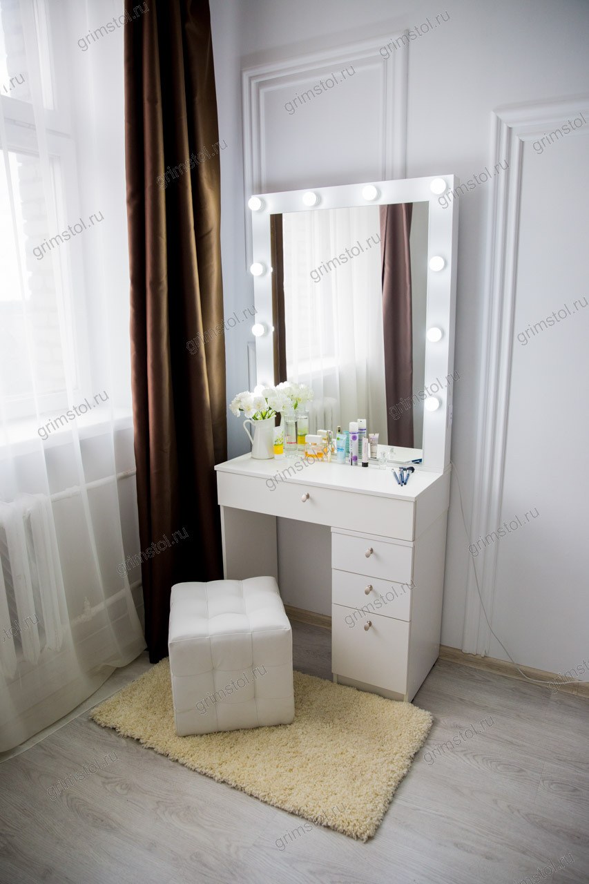 Гримерный столик 80 см - белый