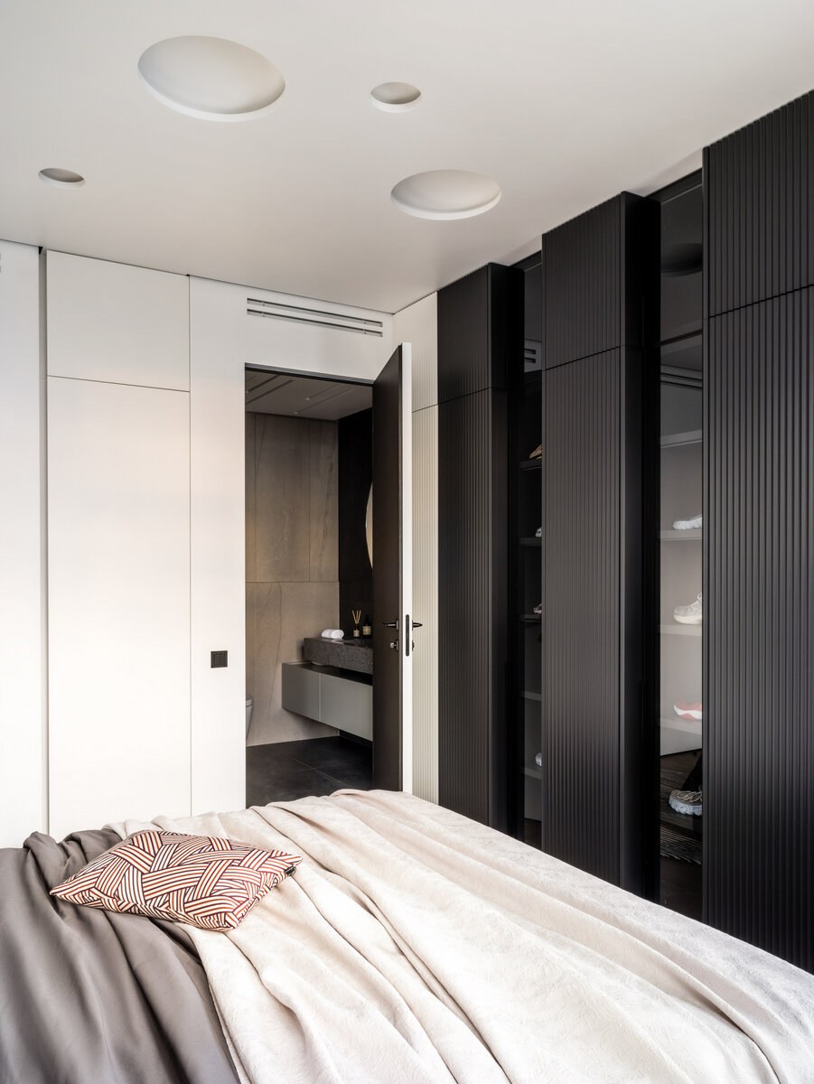 Дизайн спальни со шкафом во всю стену (73 фото)