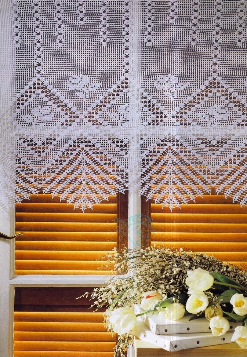 Вязаные занавески