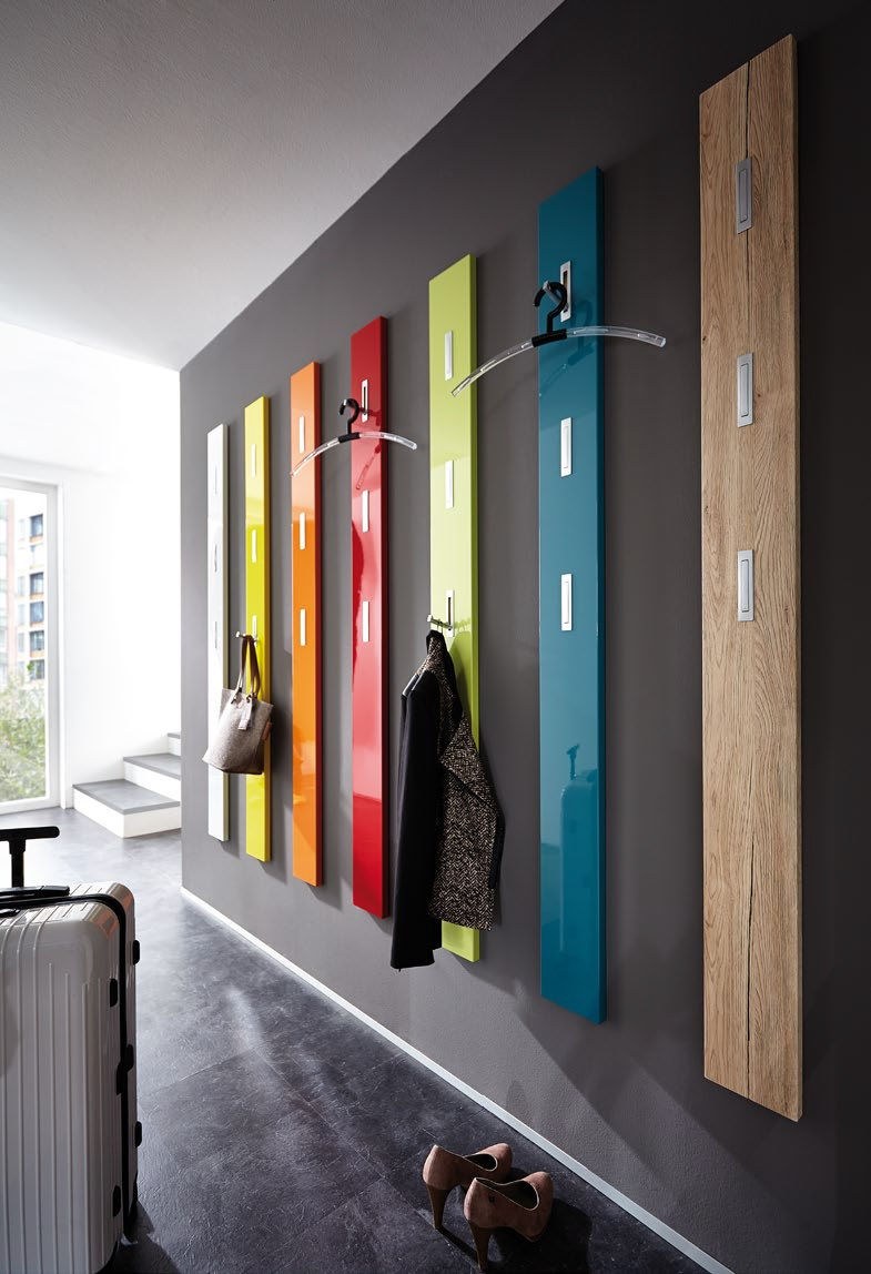 Вешалка в прихожую