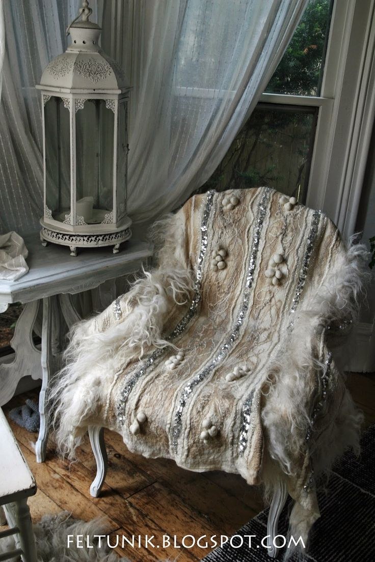 Валяние в интерьере