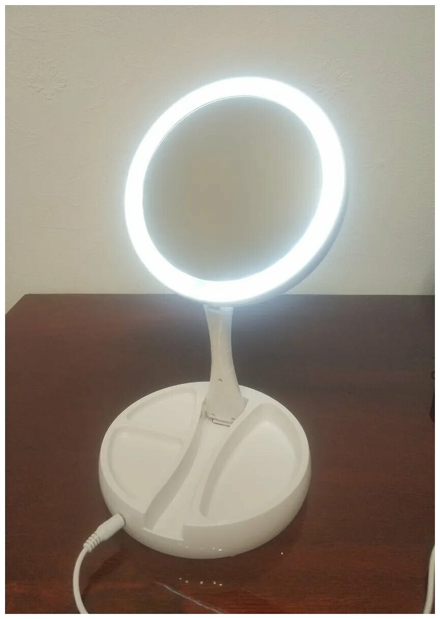 Косметическое настольное зеркало с подсветкой my Foldaway Mirror