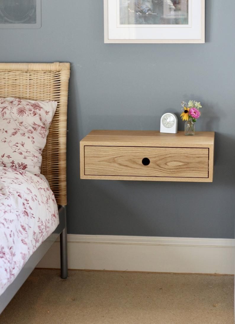 Прикроватная тумба навесная настенная