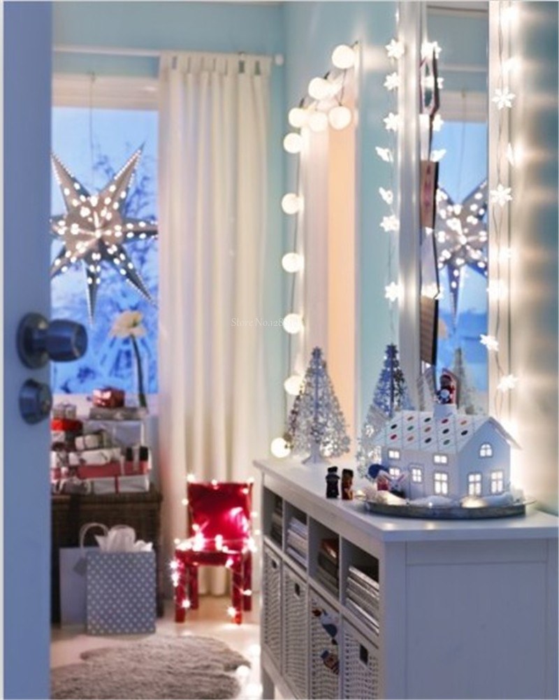 Новогодний декор комнаты