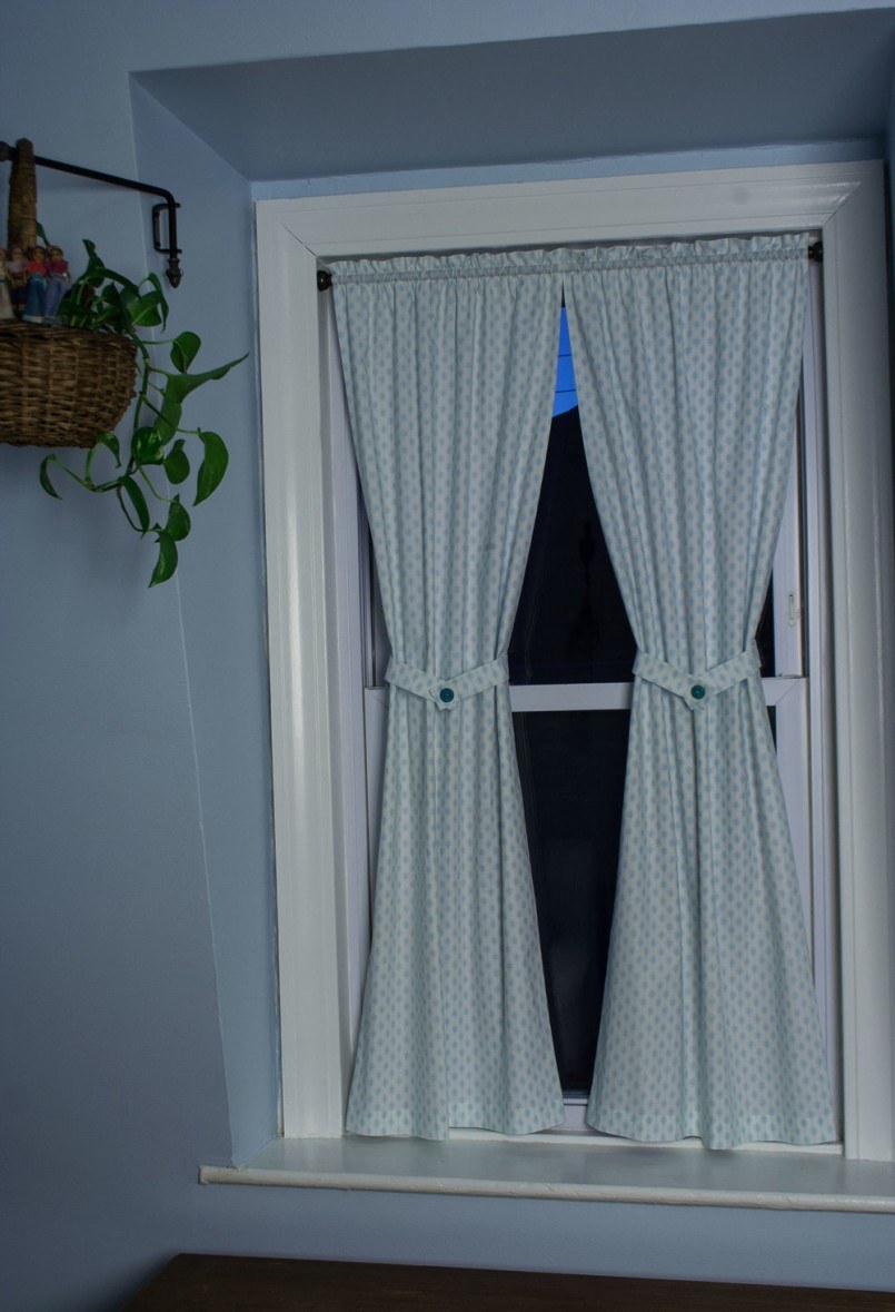 Шторы песочные часы