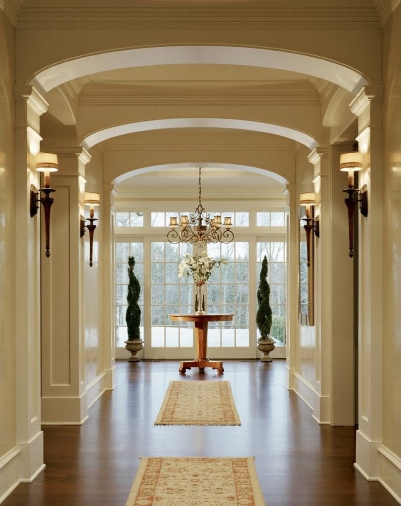 Арка в холле