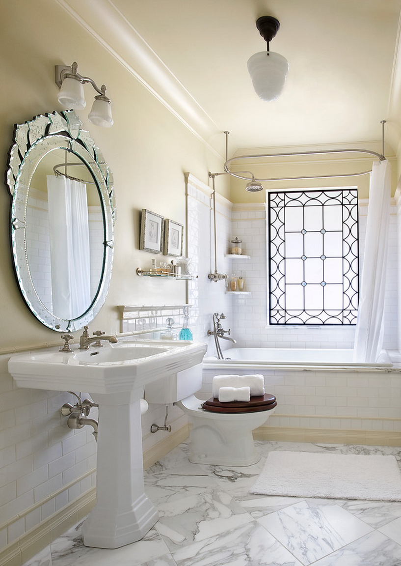 Ванна ая комната с окном