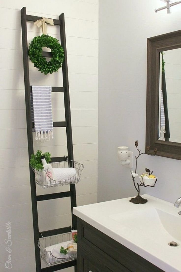 Лесенка для полотенец в ванную
