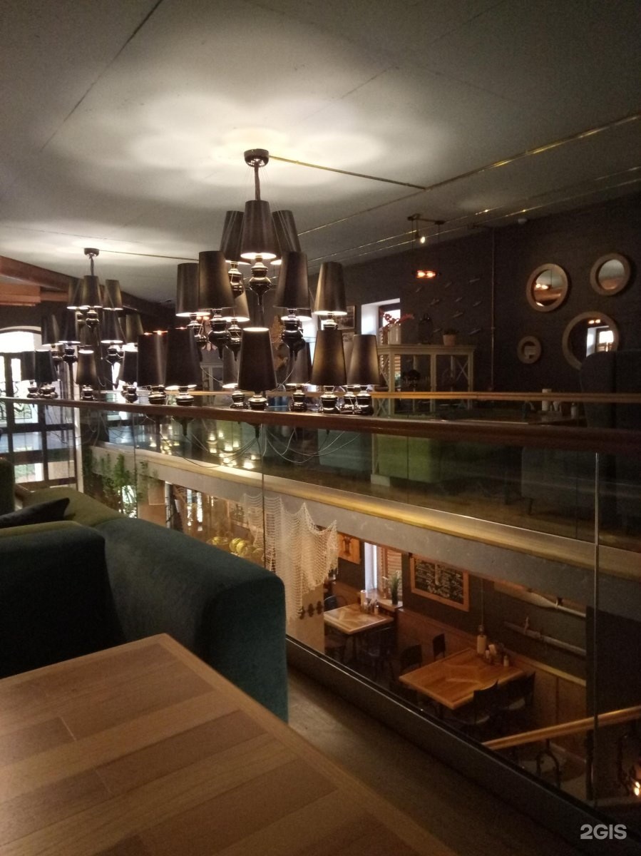 Ресторан щука Астрахань лейтенанта Шмидта 5а