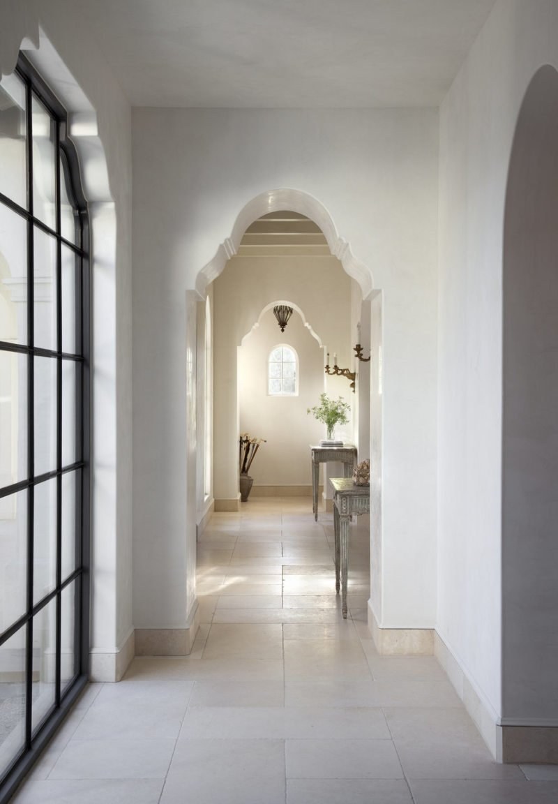 Арка в прихожей