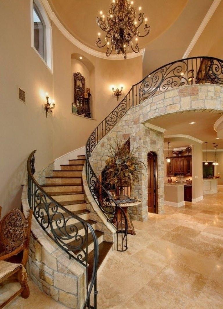 Роскошные лестницы в частном доме