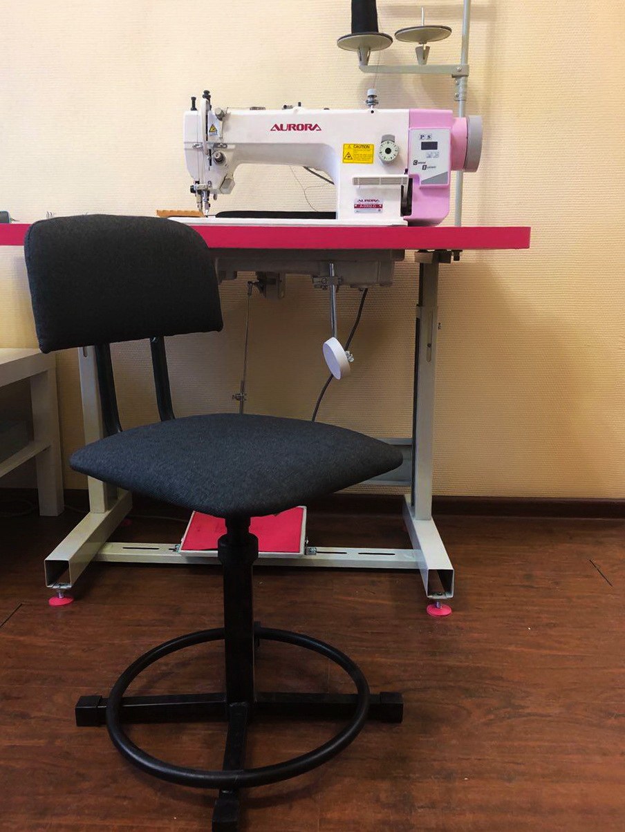 Стул для швеи