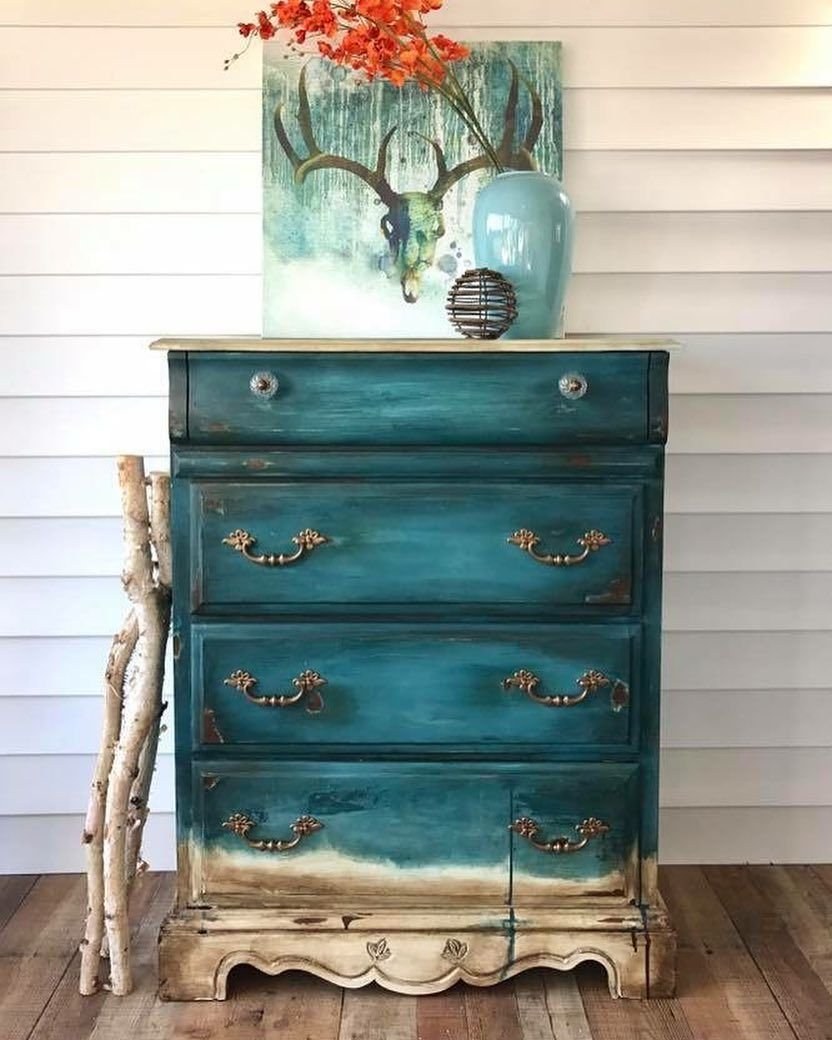 Крашеная мебель