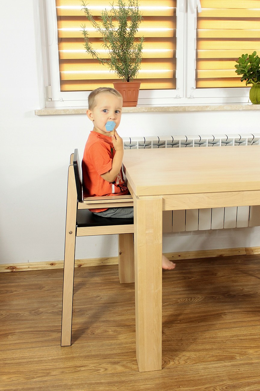Обеденный стул для ребенка