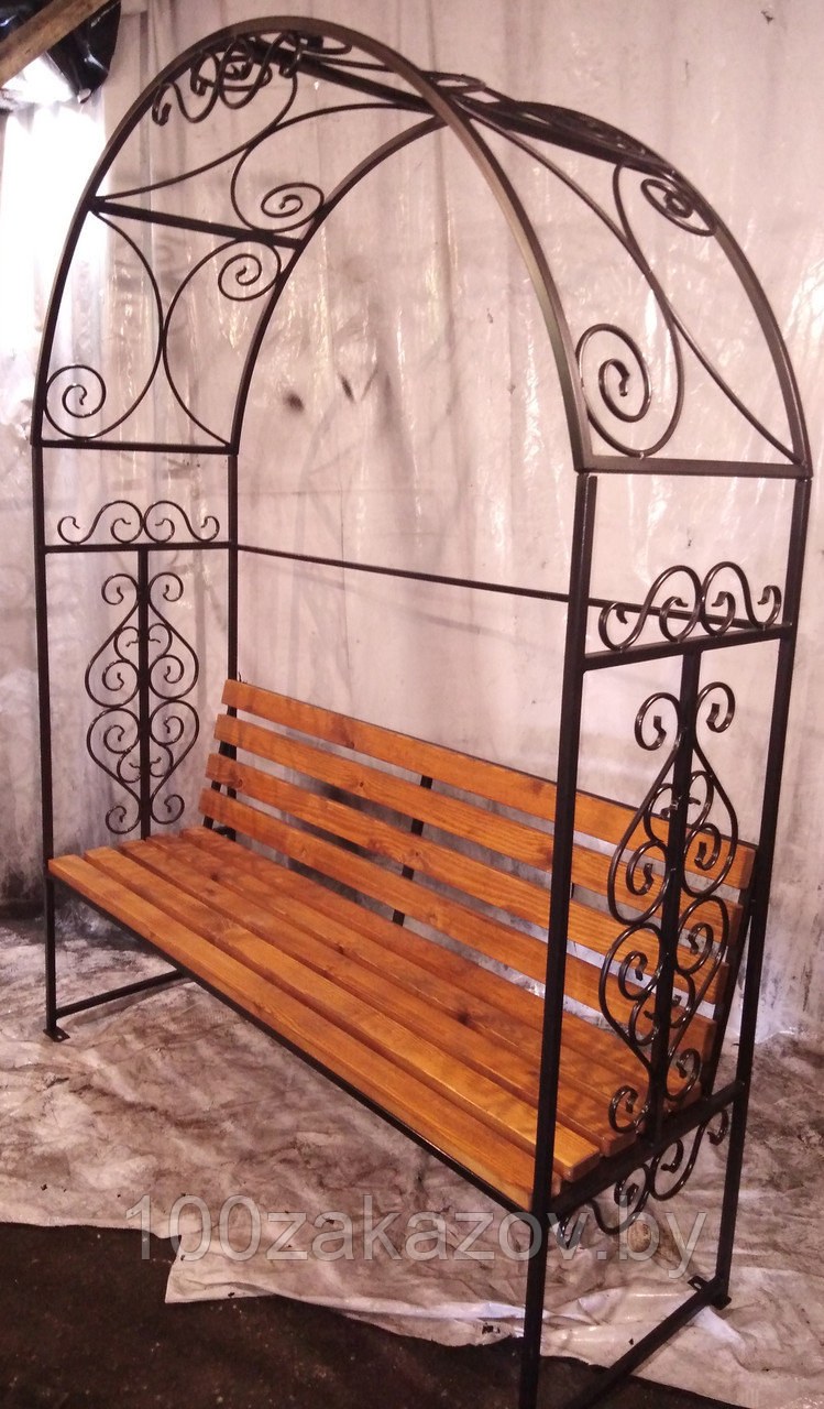 Кованая скамейка с аркой (72 фото)