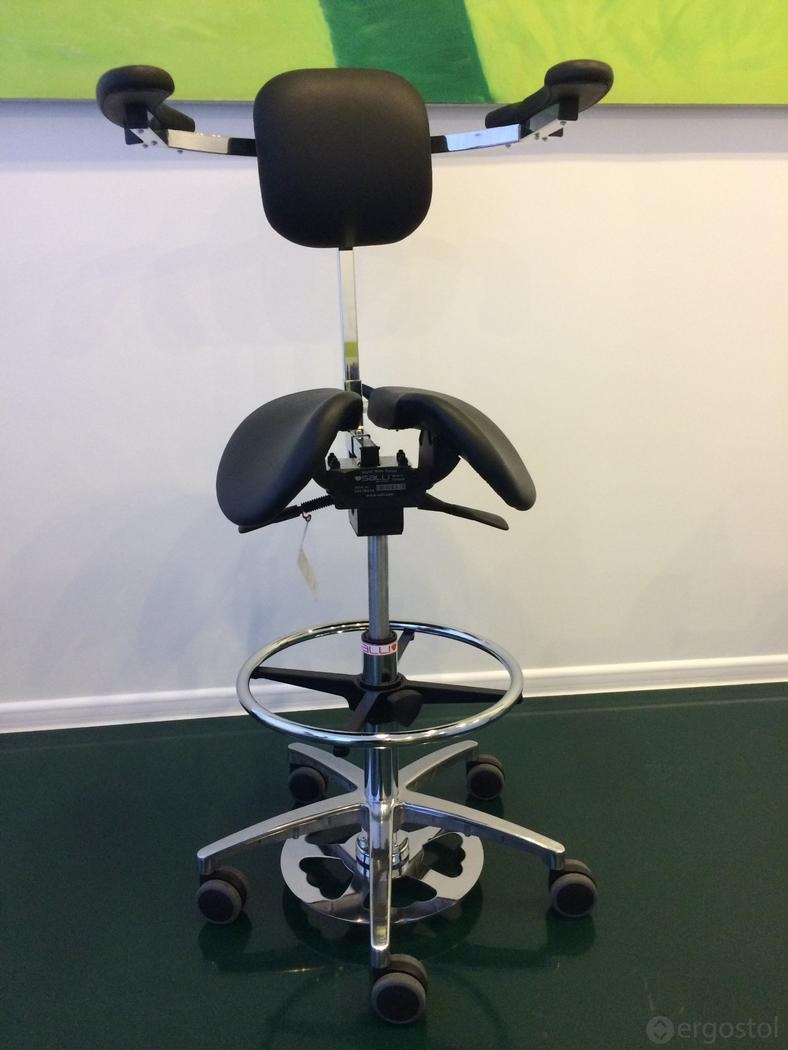 Стул седло с подлокотниками