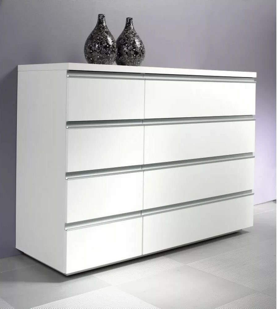 Комод без ручек белый