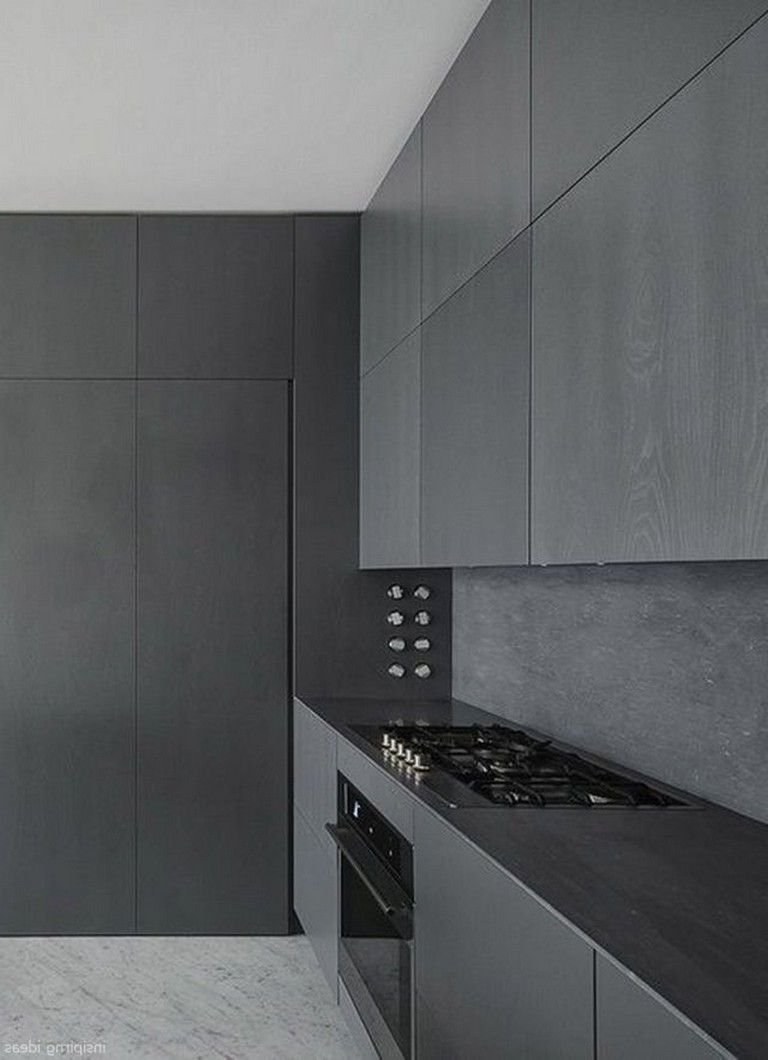 Серая матовая кухня