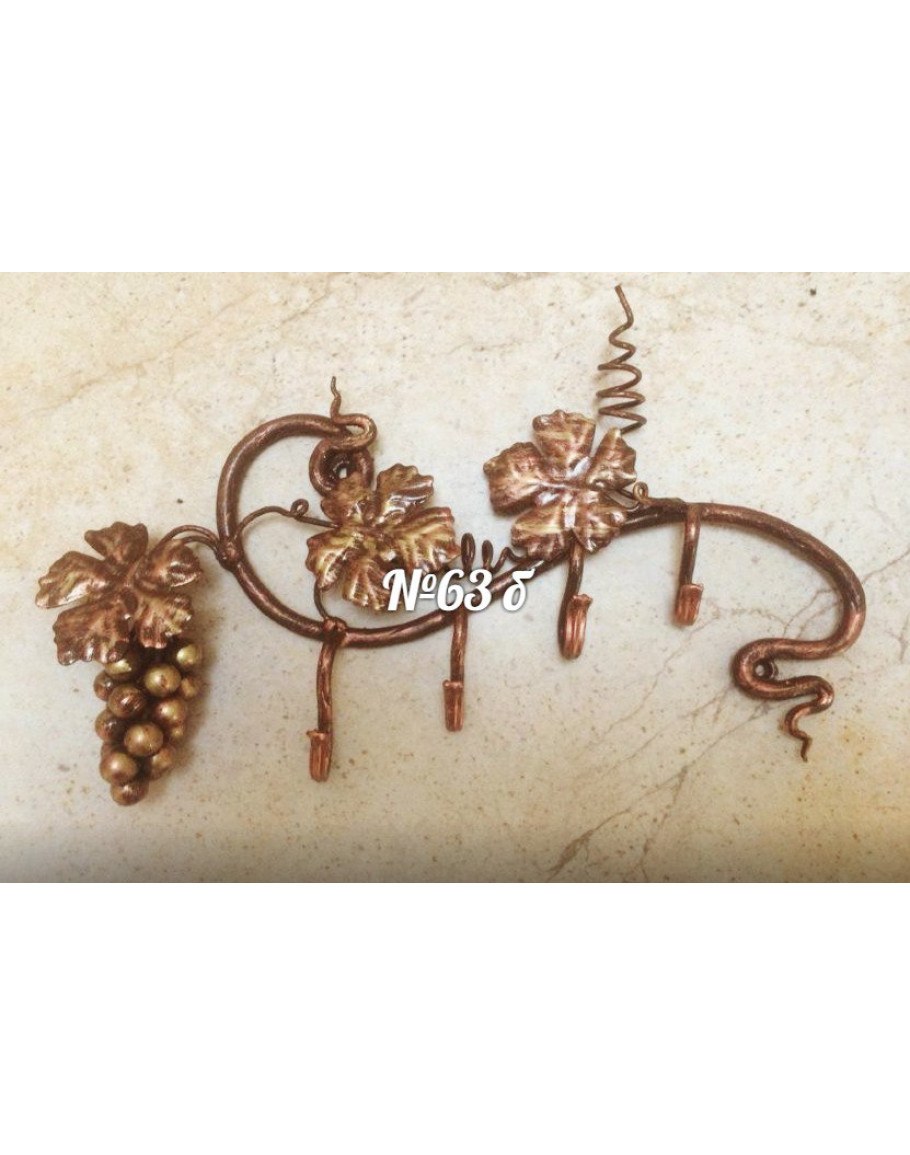 Кованая ключница