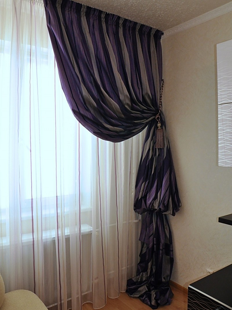 Шторы на одну сторону в гостиную