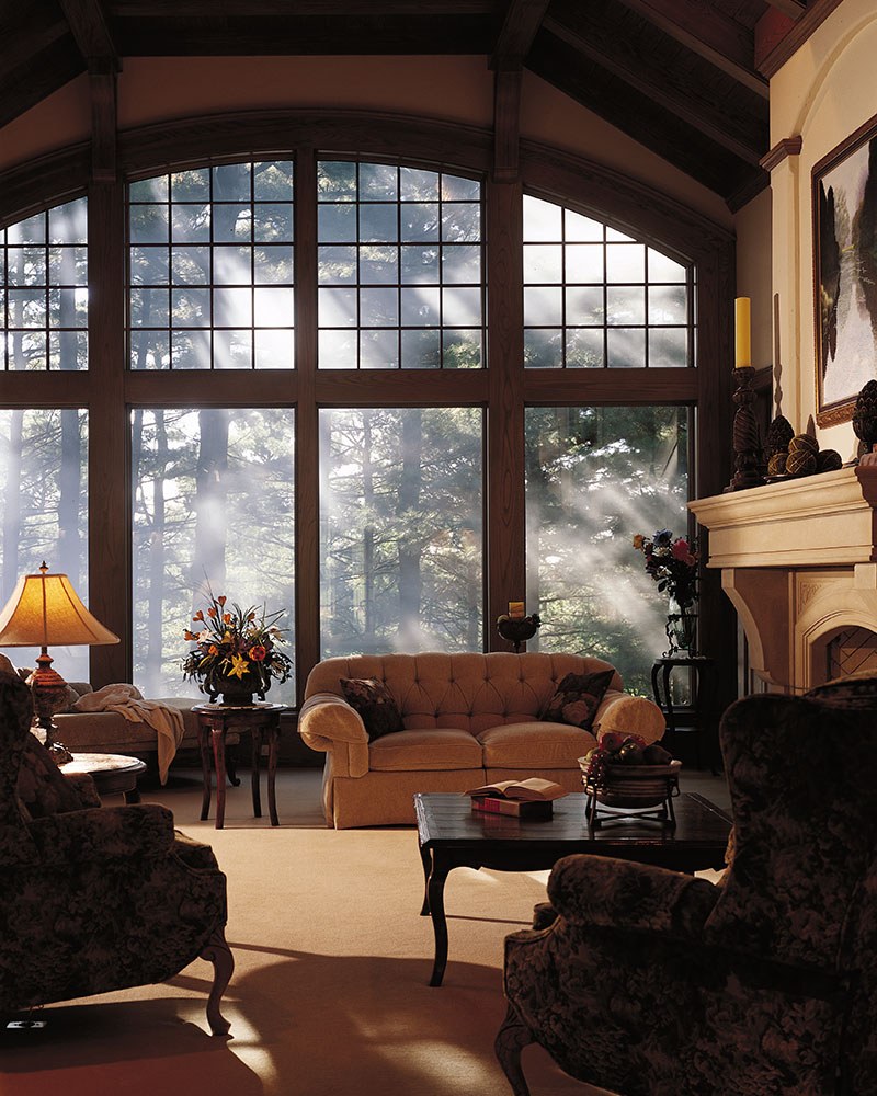 Дом с тремя арочными окнами