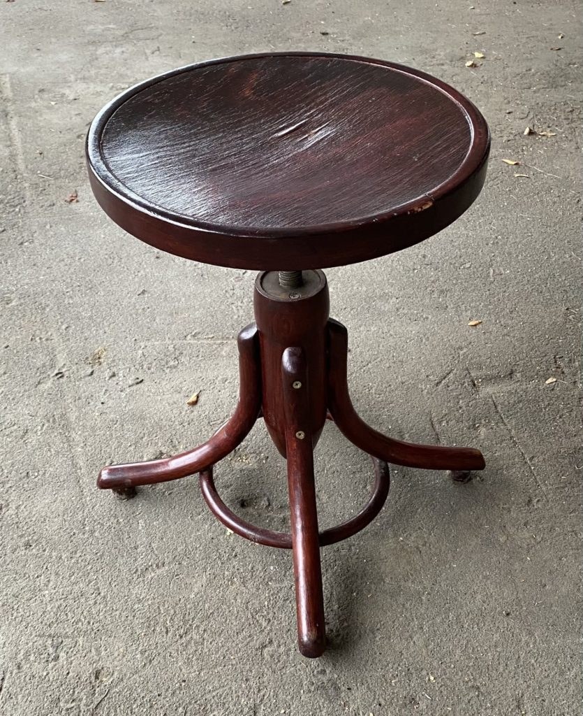 Стул для пианино резной 19 век