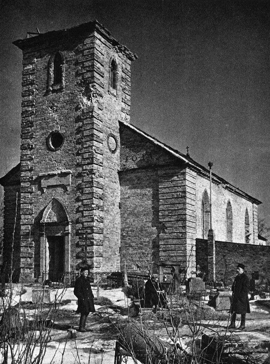 Лютеранская Церковь св. Петра в Гатчине.