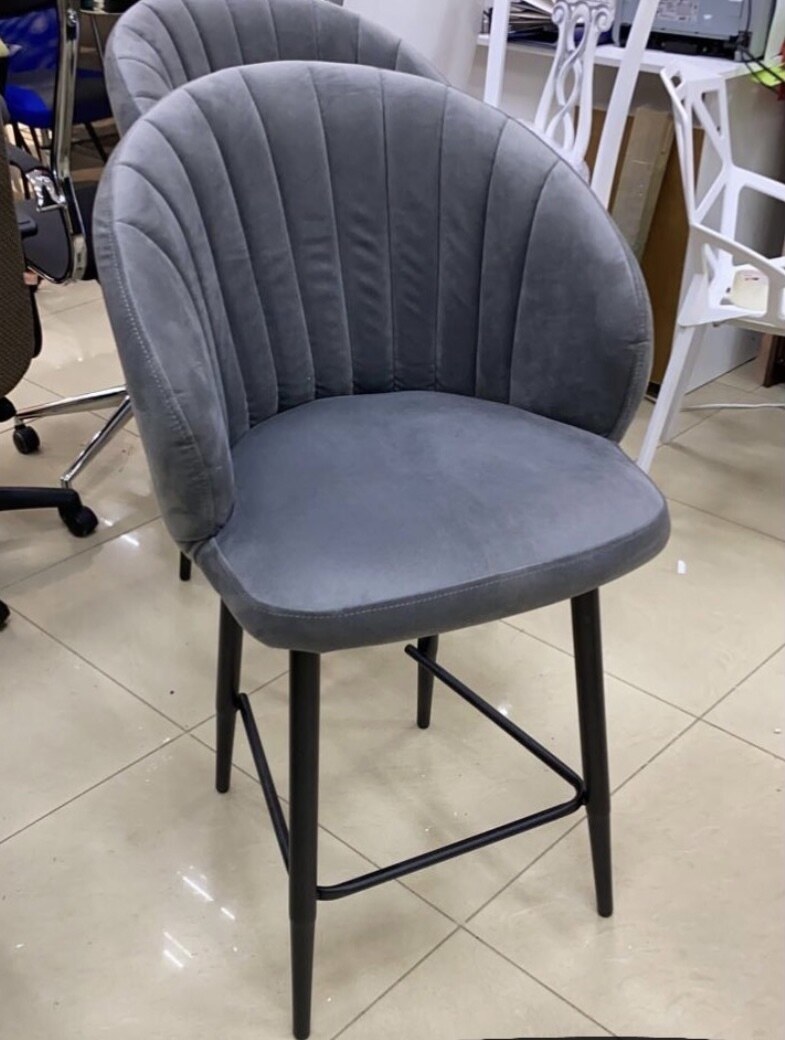 Стул зефир полубарный