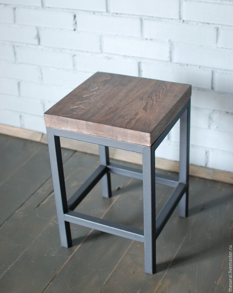 Табуретки лофт из металла