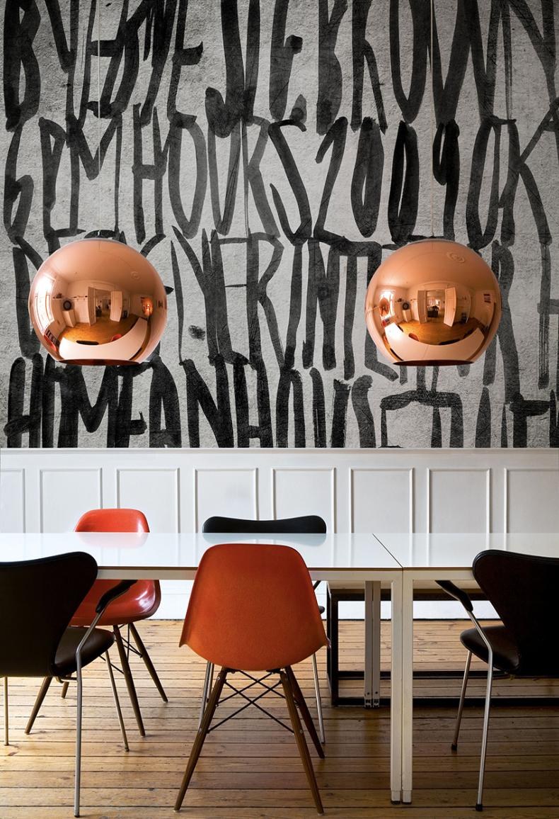 Граффити в интерьере