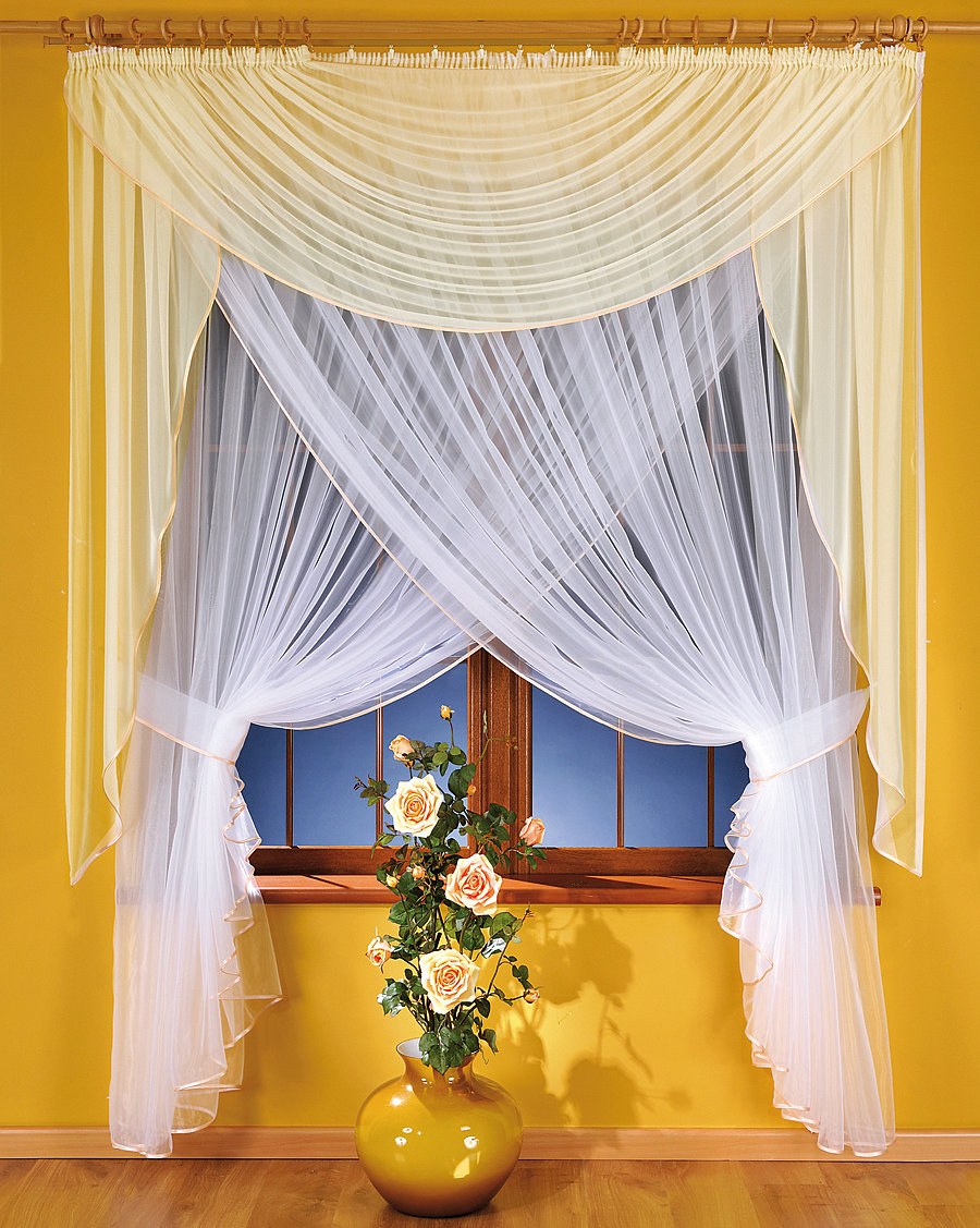 Красивые занавески на кухню