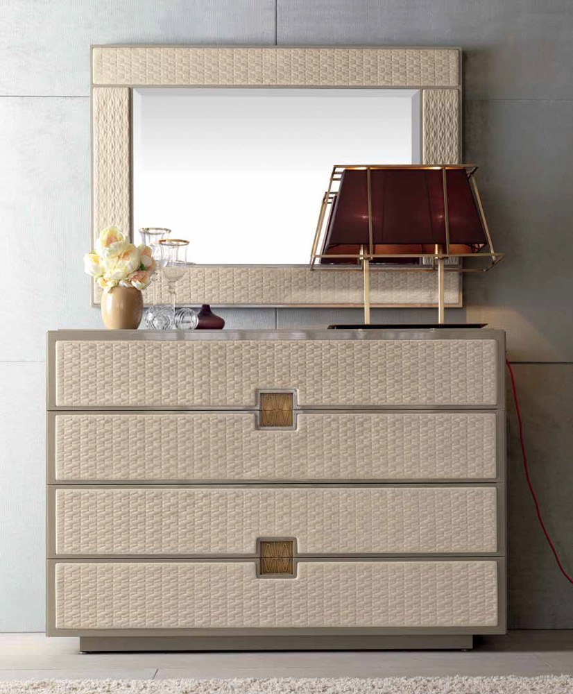 Комоды обтянутые тканью