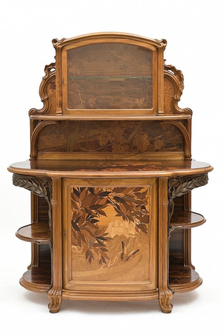 Эмиль Галле (1846-1904) комод в Маркетри Эбене