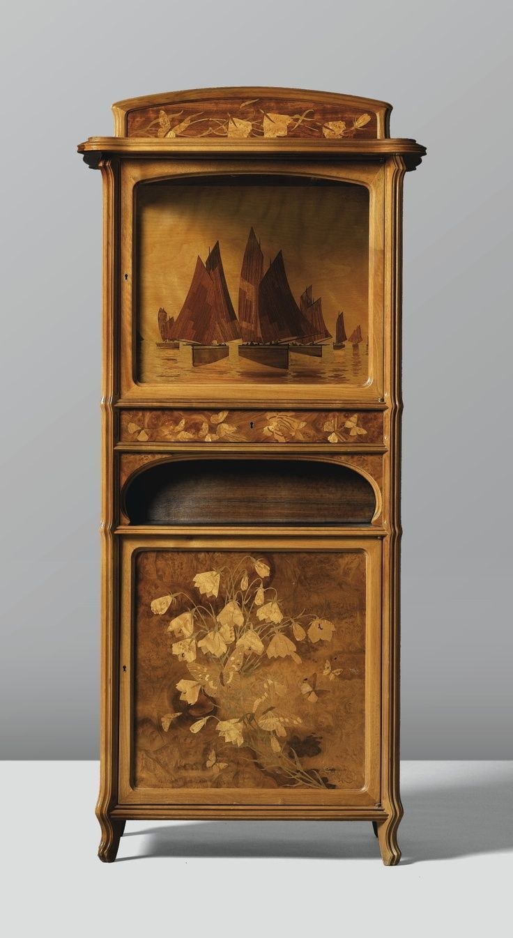 Эмиль Галле мебель