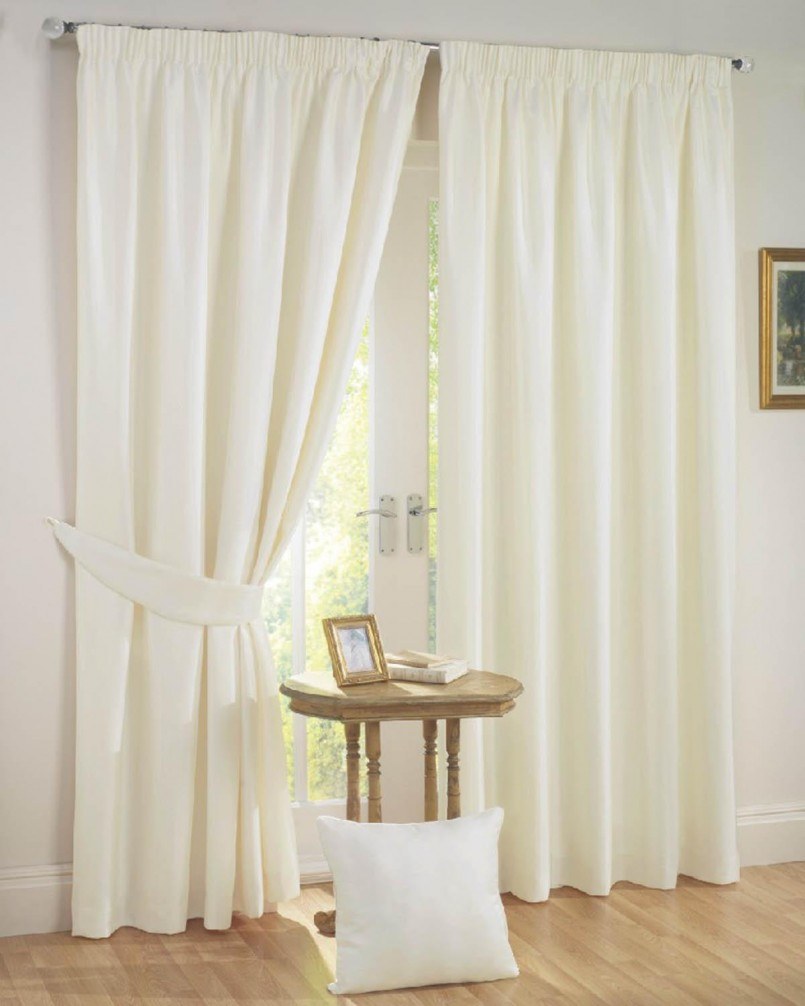 Кремовые шторы