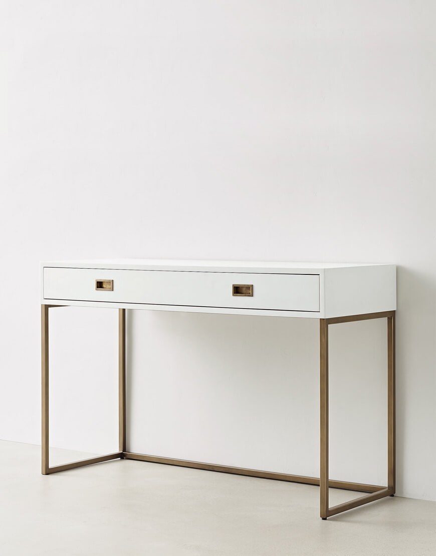 Туалетный столик металлический