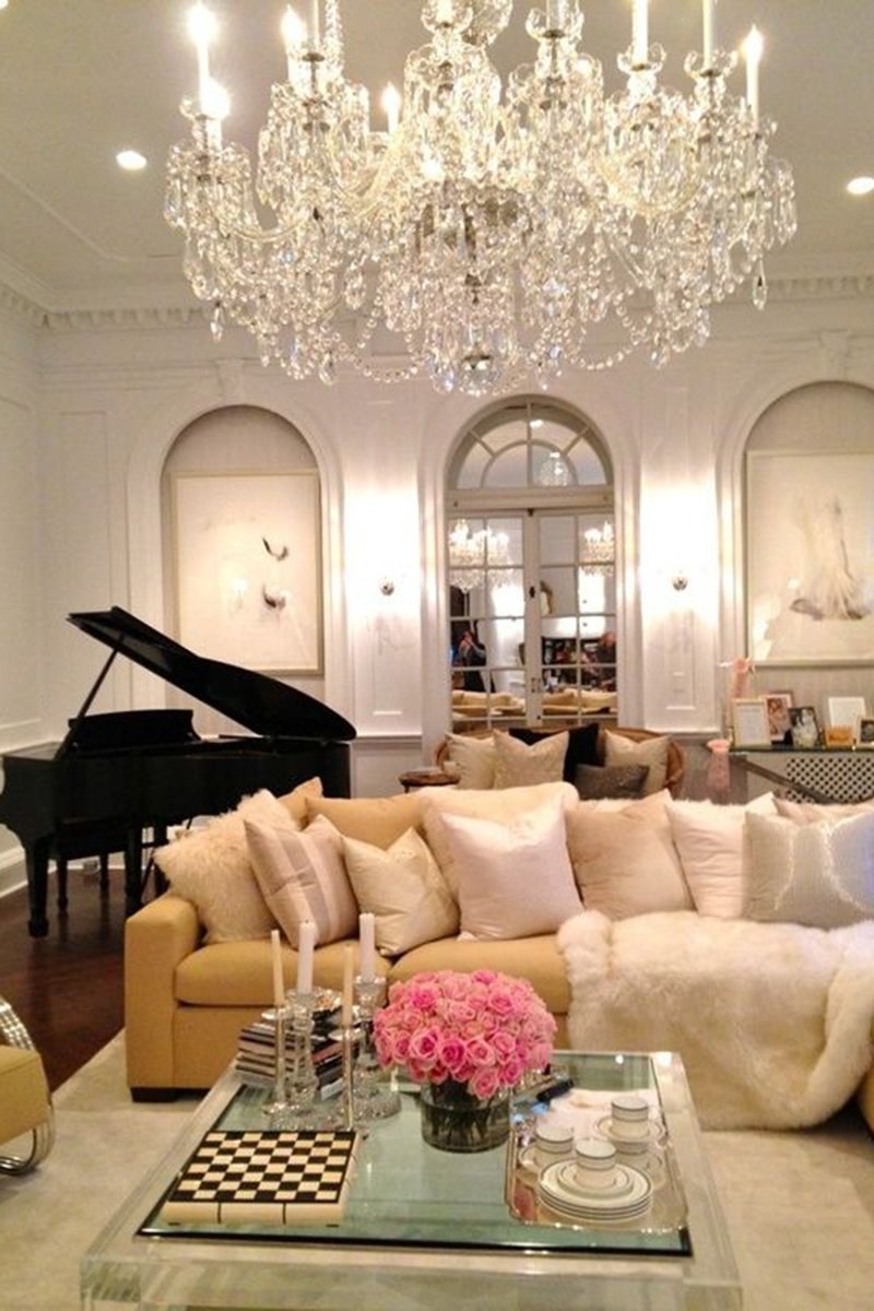 Гламурный стиль в интерьере