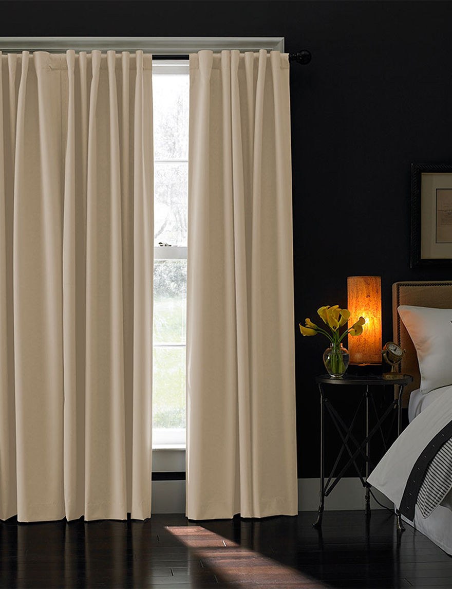 Шторы блэкаут в интерьере