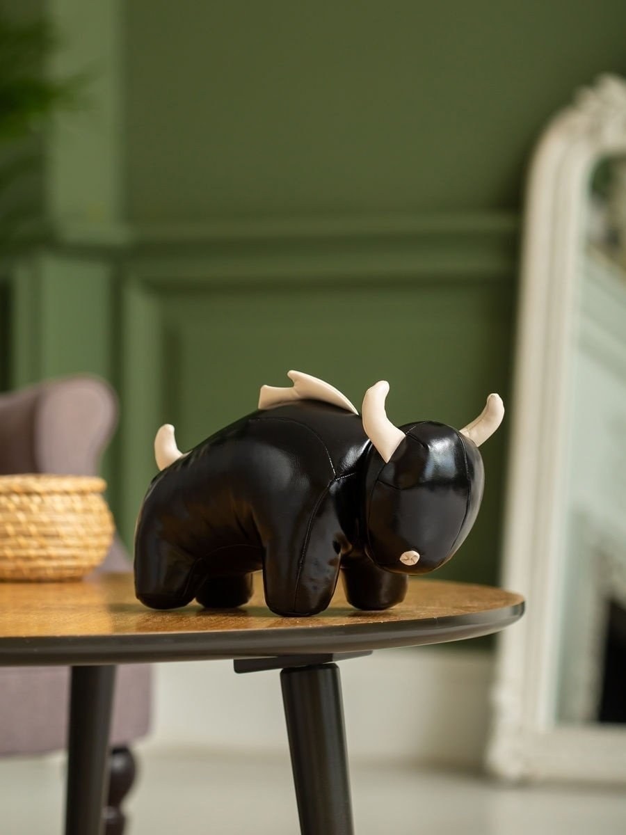 Статуэтки для интерьера