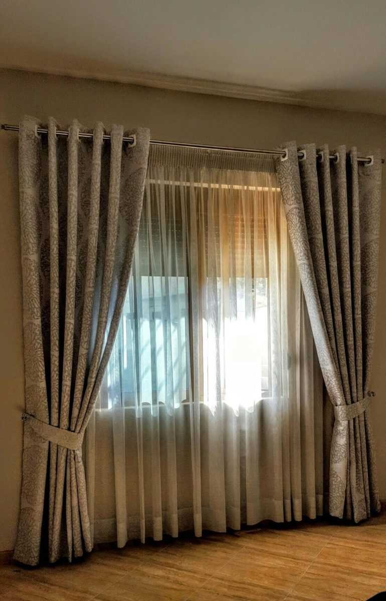 Карнизы для штор и тюли на люверсах в зал