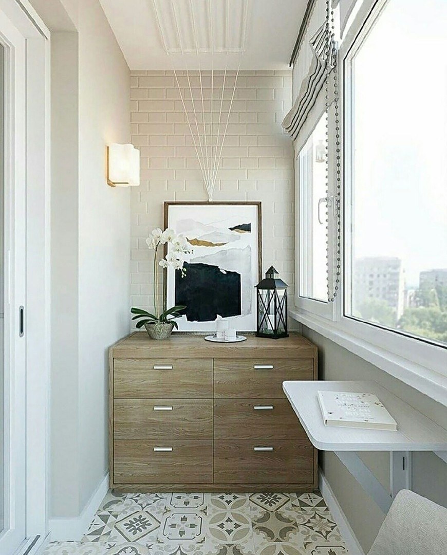 Балкон квадратный