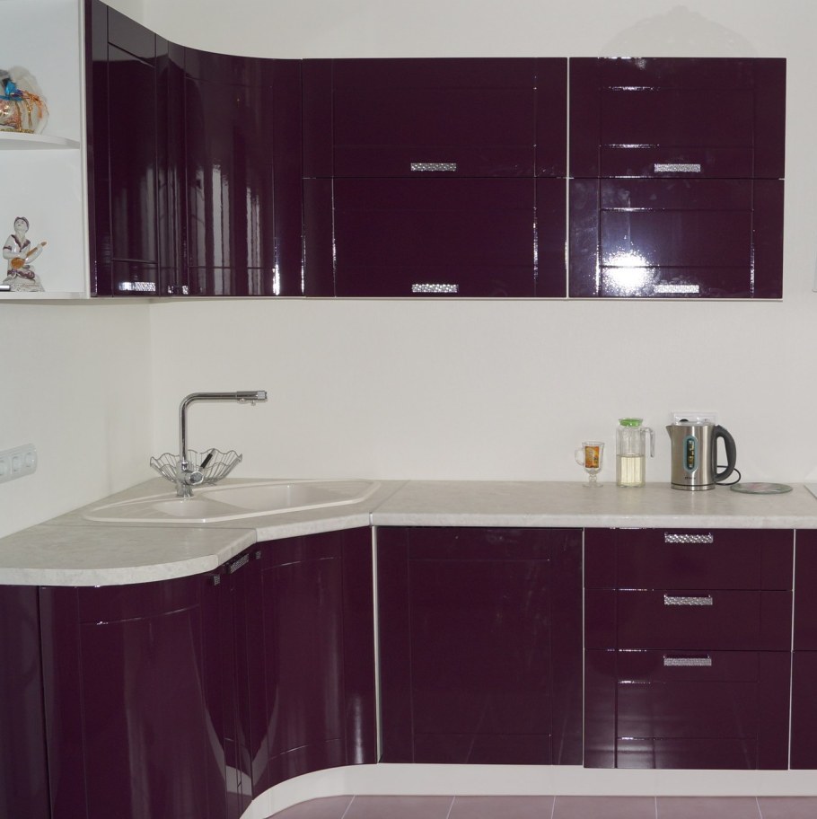 Угловая кухня баклажан