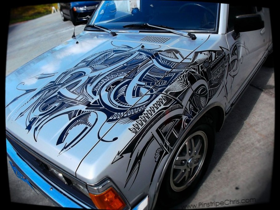 Пинстрайпинг на машине